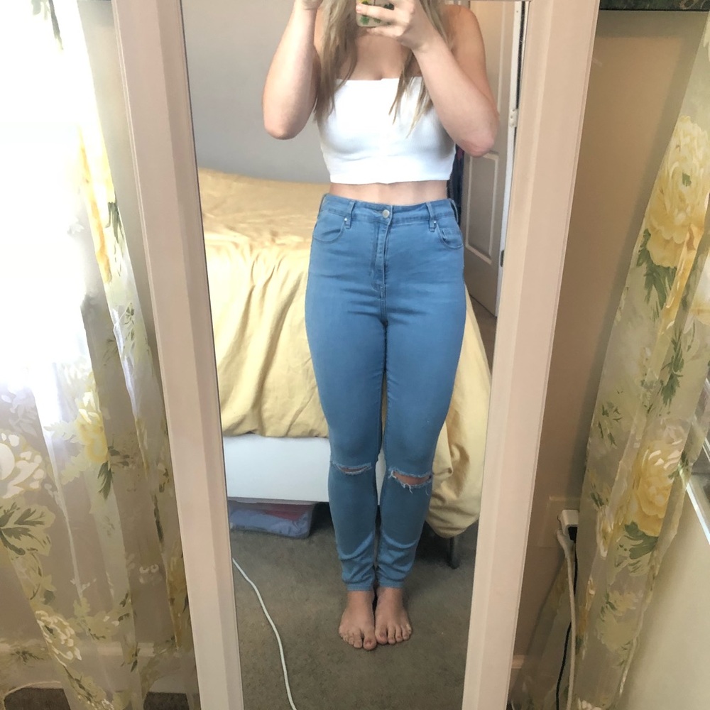“Super High Rise Skinniest” Bullhead Jeans - Picture 3 of 3